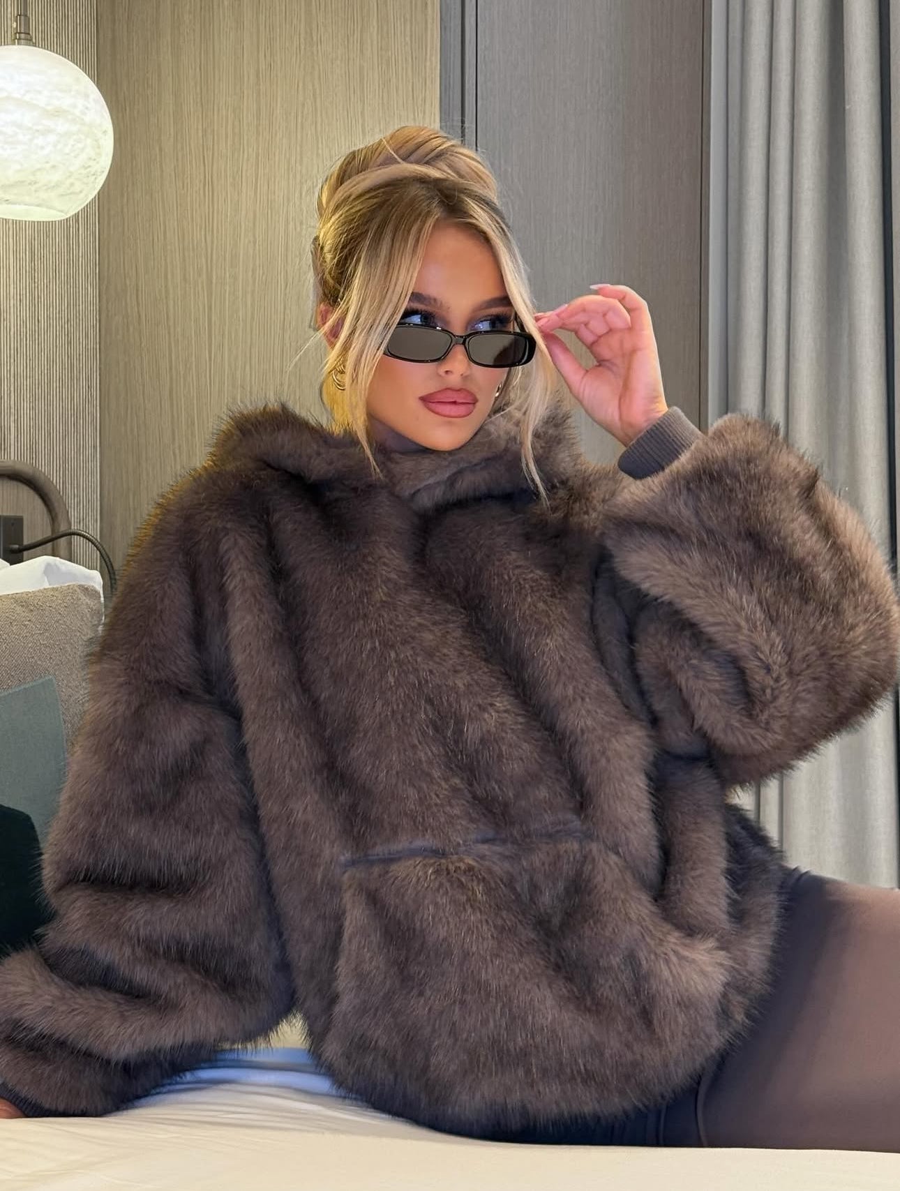 Coat Mihaile