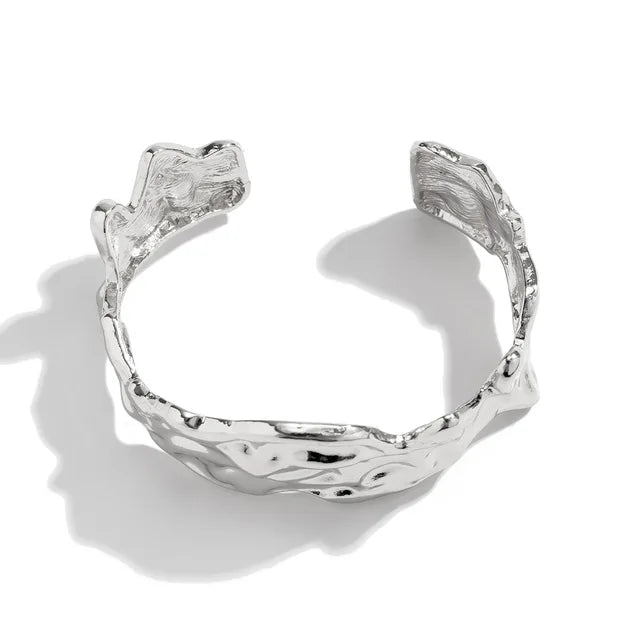 Graceful Gleam Bracelet