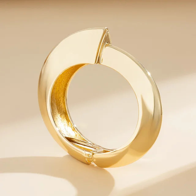 Kalani Bold Bracelet Stack