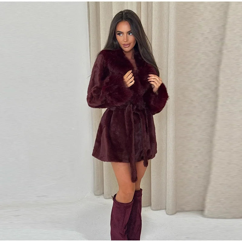 Coat Neck