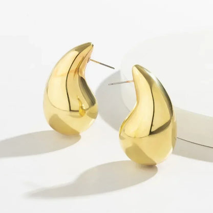 Timeless Nostalgic Teardrop Earrings