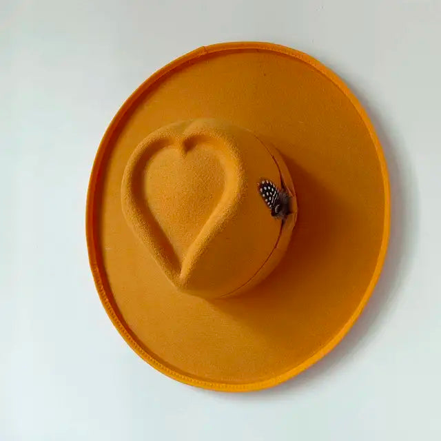 The Iconic Love Hat