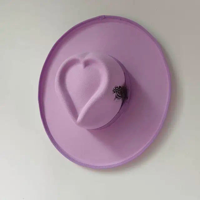 The Iconic Love Hat