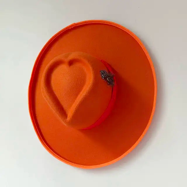 The Iconic Love Hat